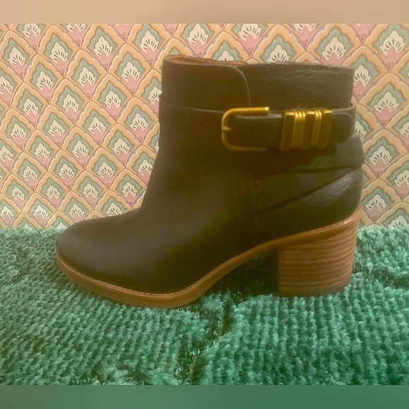 Lucky Brand Raisa Black Ankle Boots - Picture 1 of 7